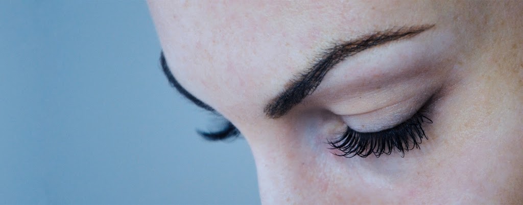 Eyelash Extensions by Virginia - Glamour Lash | Building 8/36 Aylesbury Dr, Altona VIC 3018, Australia | Phone: 0418 587 957