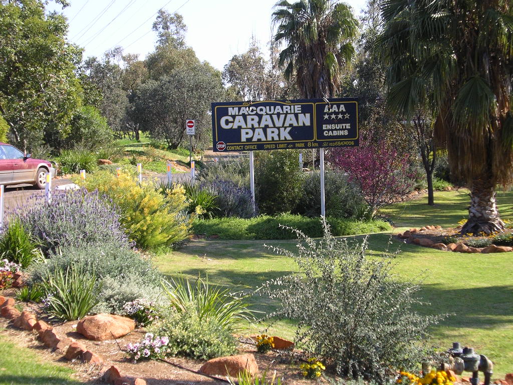 Macquarie Caravan Park | rv park | 2 Hospital Road, Ravenswood NSW 2824, Australia | 0268474706 OR +61 2 6847 4706
