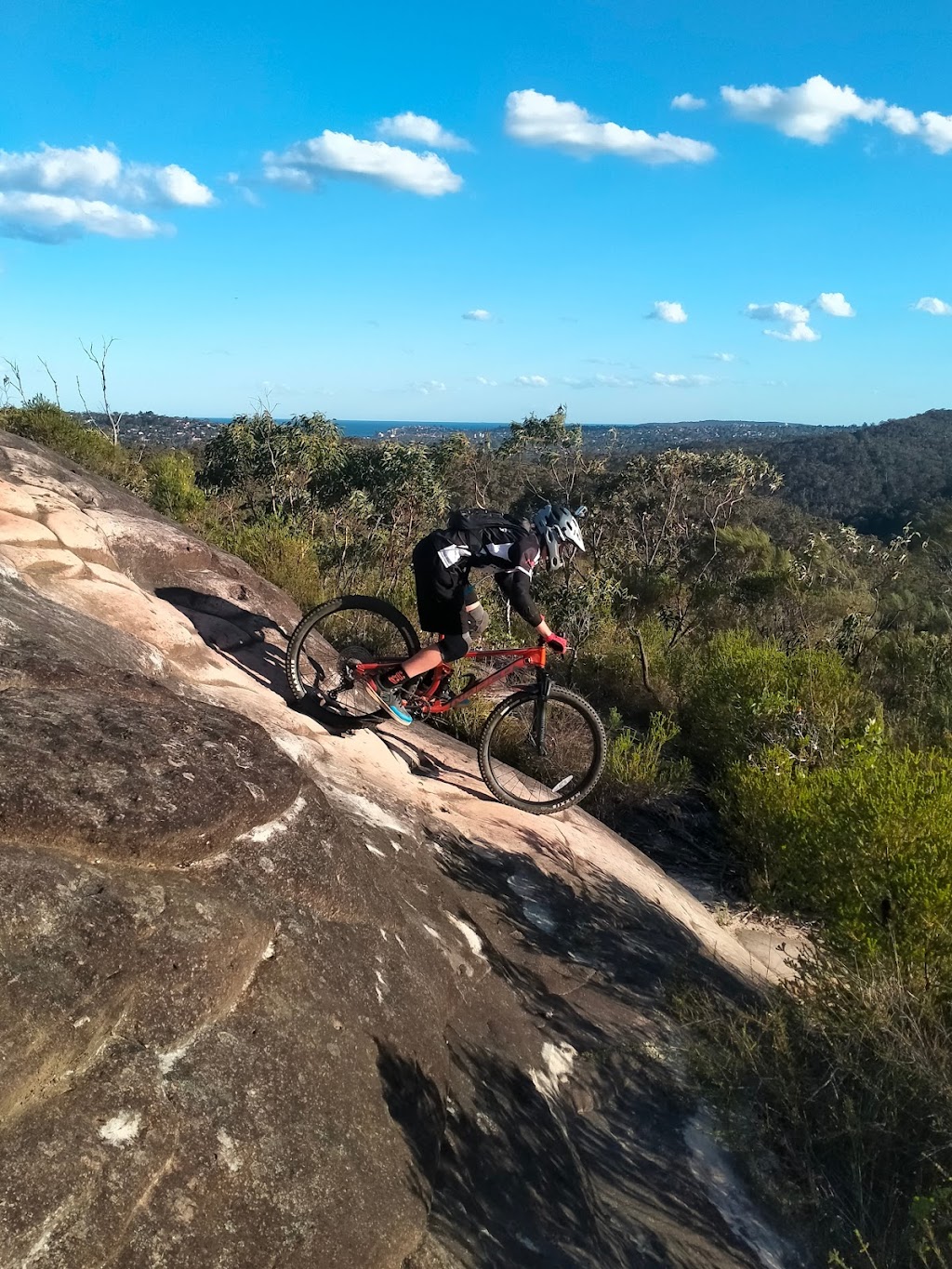 Mt Narra MTB trails | Wakehurst Pkwy, Ingleside NSW 2101, Australia | Phone: 45379450