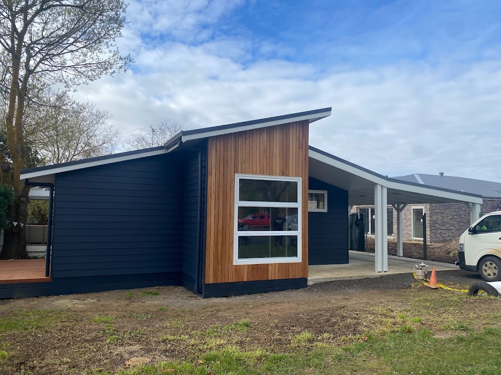 Blue Mount Commercial Constructions | 26 Rutherford Ct, Maddingley VIC 3340, Australia | Phone: 0402 707 342