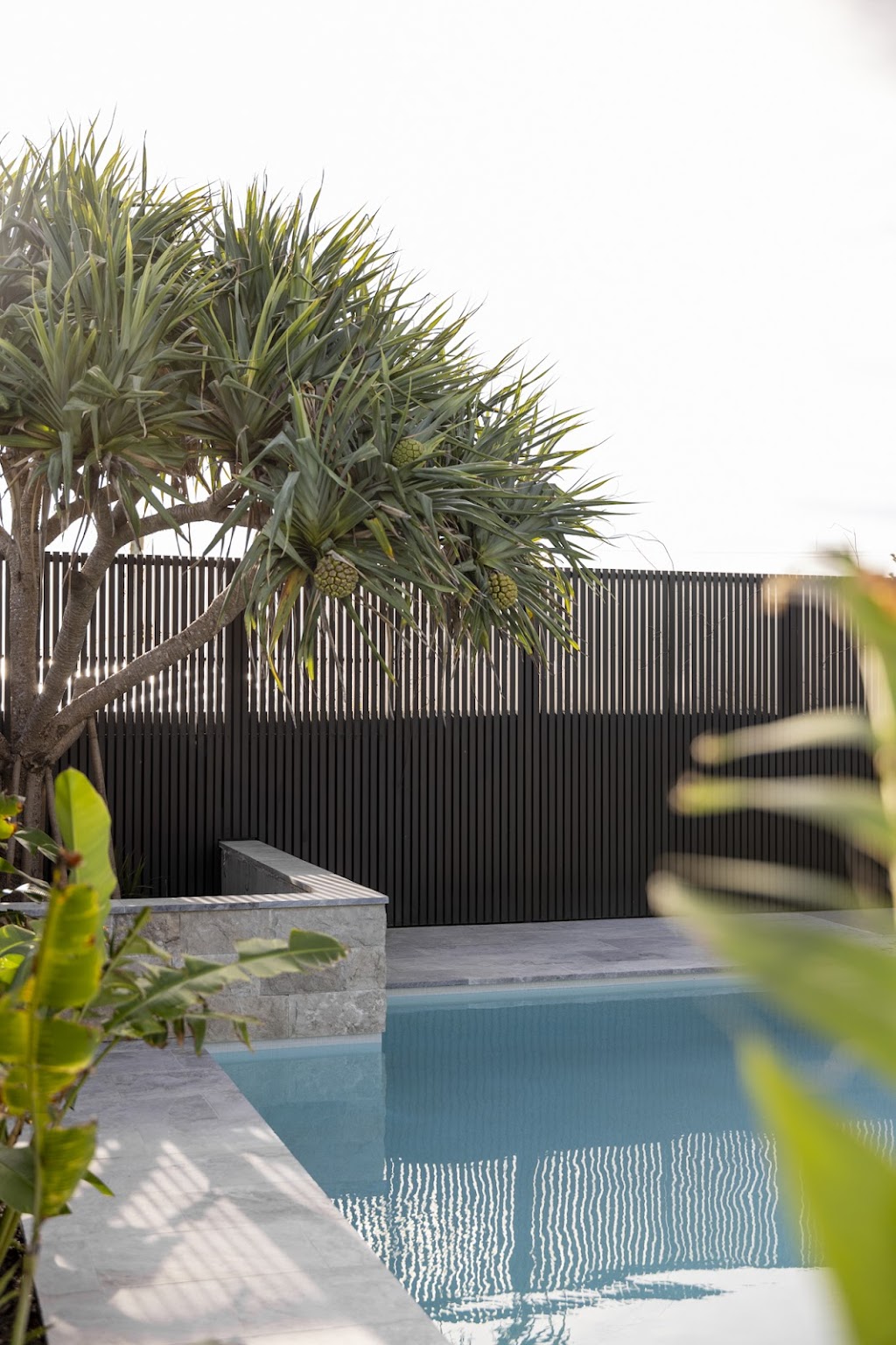 Dip Underwater Studio | 29 Pacific Dr, Swansea Heads NSW 2281, Australia | Phone: 0424 743 303