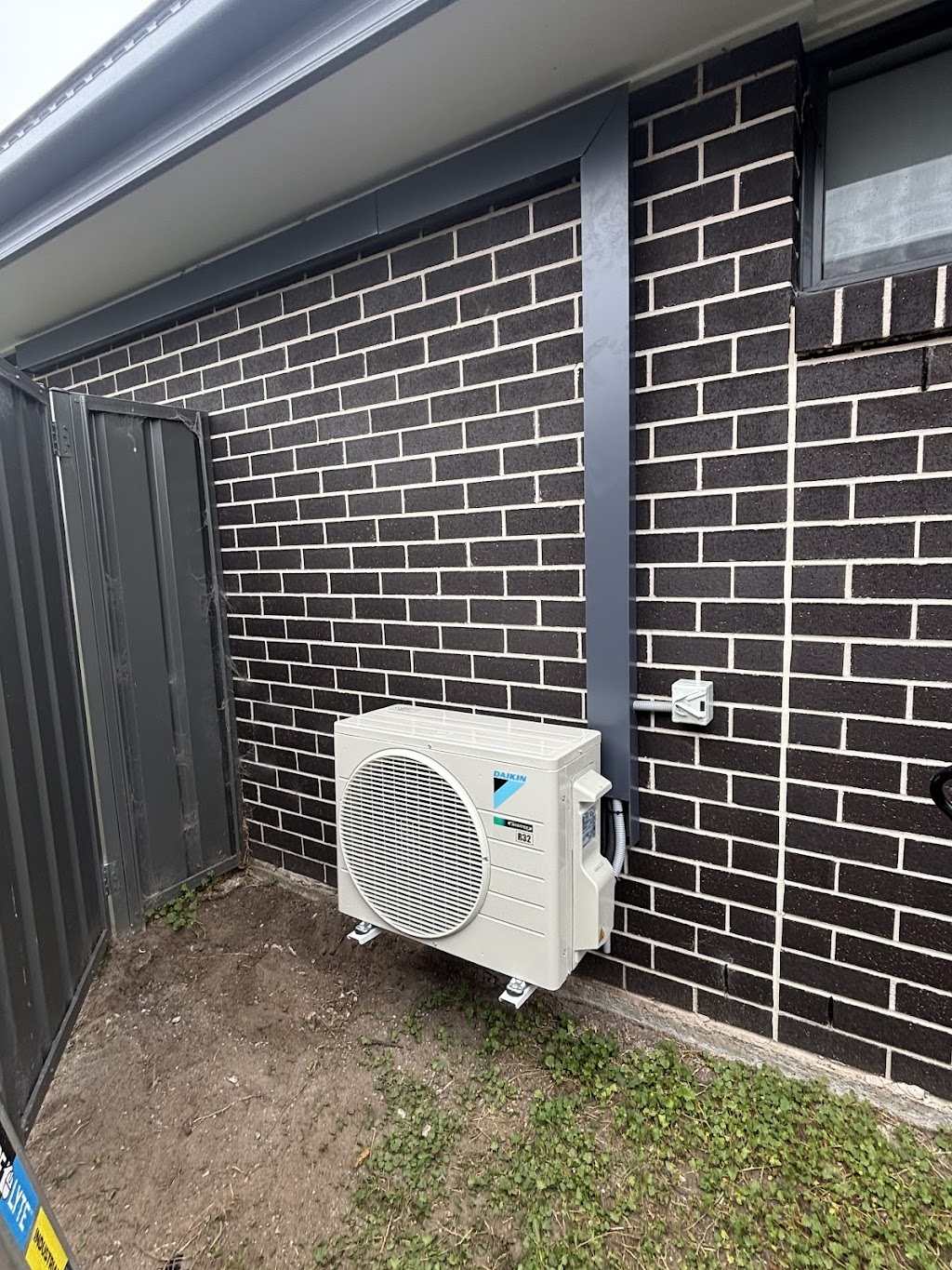 Cozy Airconditioning | 32 Second Ridge Rd, Smiths Lake NSW 2428, Australia | Phone: 0434 348 082