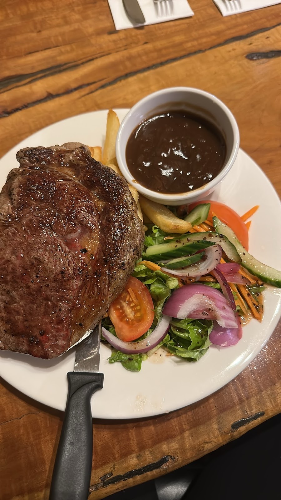Terminus Hotel Tocumwal | 88-92 Deniliquin Rd, Tocumwal NSW 2714, Australia | Phone: (03) 5874 2015