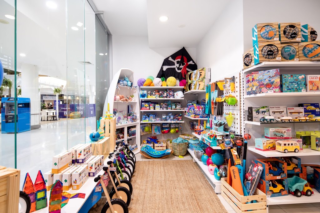 Sandy Crab Toy Store | Shop 66/72-80 Marine Parade, Coolangatta QLD 4225, Australia | Phone: (07) 5599 5537