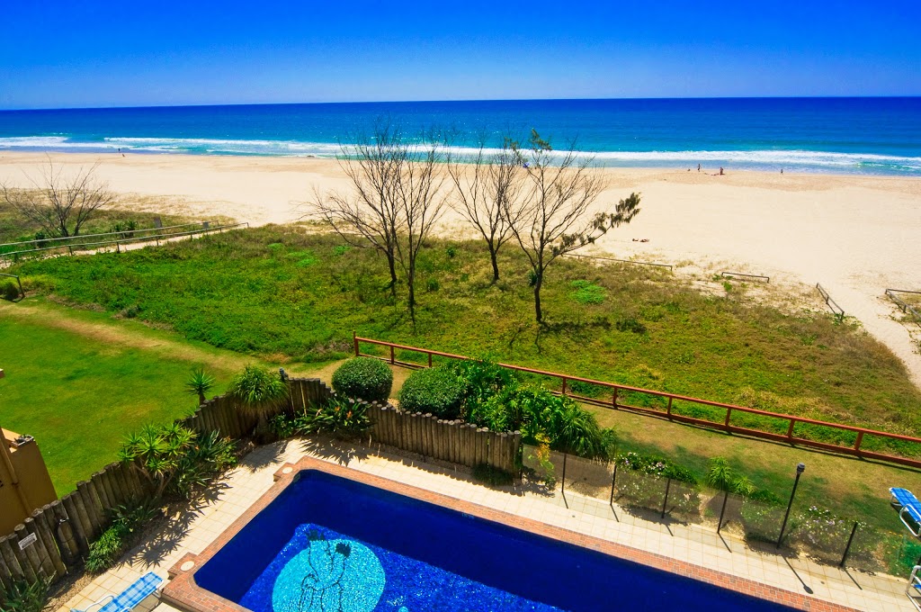 Pelican Sands Beach Resort | lodging | 335 Golden Four Dr, Tugun QLD 4224, Australia | 0755347744 OR +61 7 5534 7744