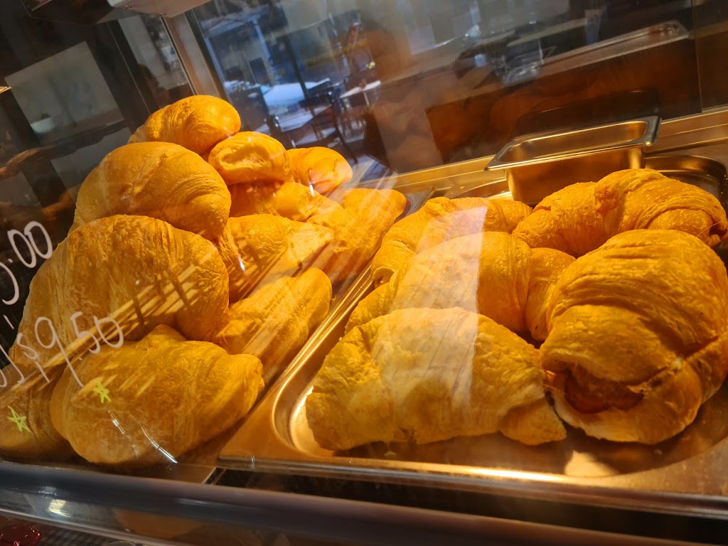 Inglewood Cafe-Bakehouse | 48 Brooke St, Inglewood VIC 3517, Australia | Phone: 0431 888 777
