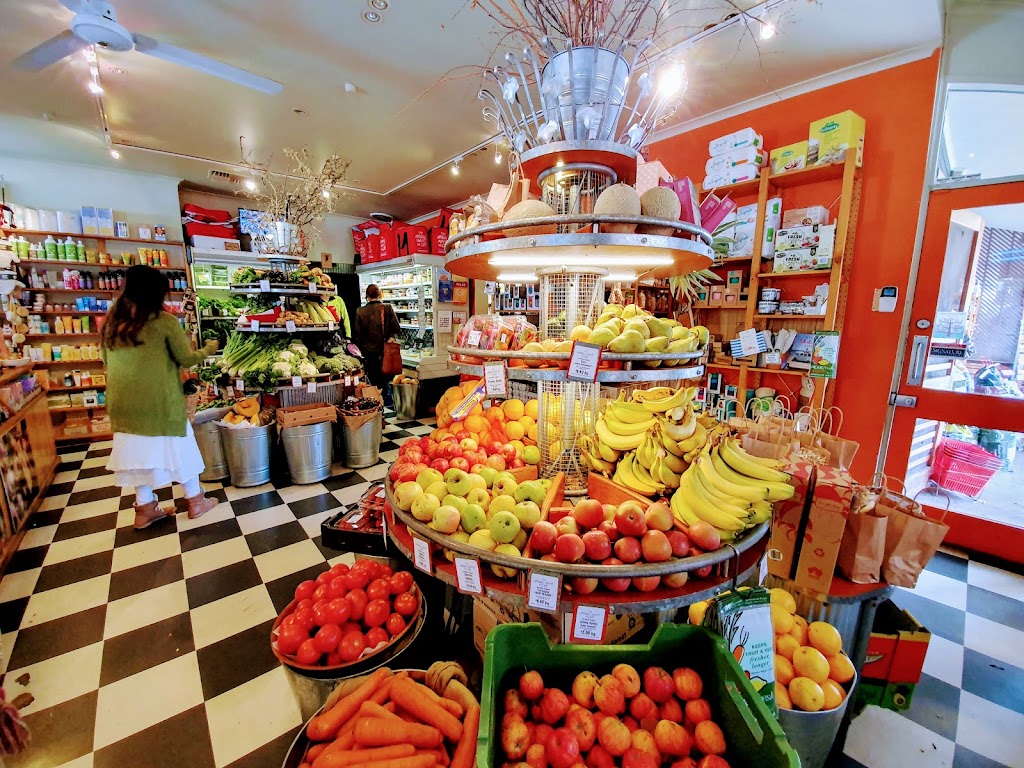 The Organic Market and Café | grocery or supermarket | 5 Druid Ave, Stirling SA 5152, Australia | 0883394835 OR +61 8 8339 4835