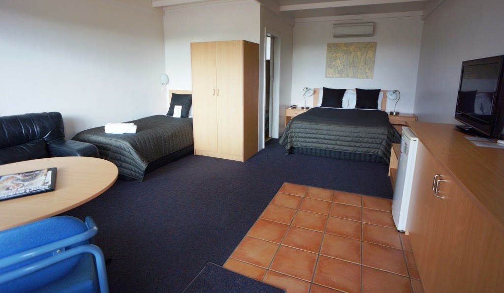 Robe Harbour View Motel | lodging | 2 Sturt St, Robe SA 5276, Australia | 0887682148 OR +61 8 8768 2148