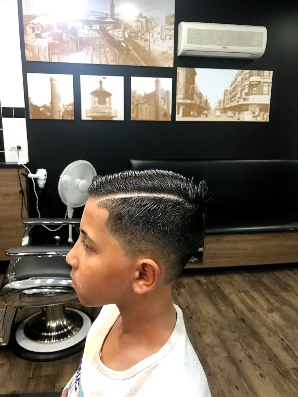 Photo by Esmael Hur. The Barber Castle | hair care | Elermore Shopping Centre, 20/137 Croudace Rd, Elermore Vale NSW 2287, Australia | 0415607911 OR +61 415 607 911