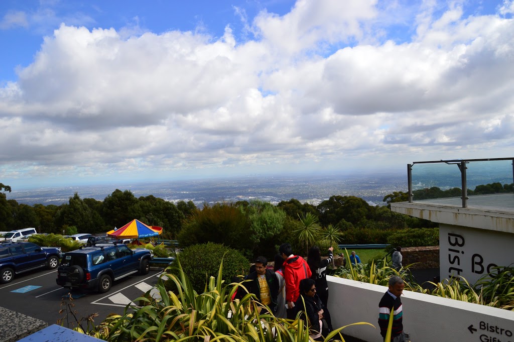 SkyHigh Mount Dandenong | restaurant | 26 Observatory Rd, Mount Dandenong VIC 3767, Australia | 0397510443 OR +61 3 9751 0443