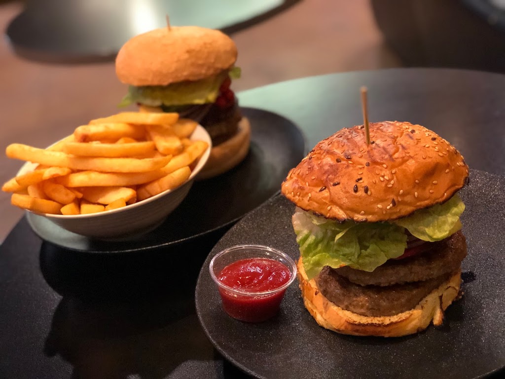 Burger Edge | 213 Kent St, Karawara WA 6152, Australia | Phone: (08) 9450 4165