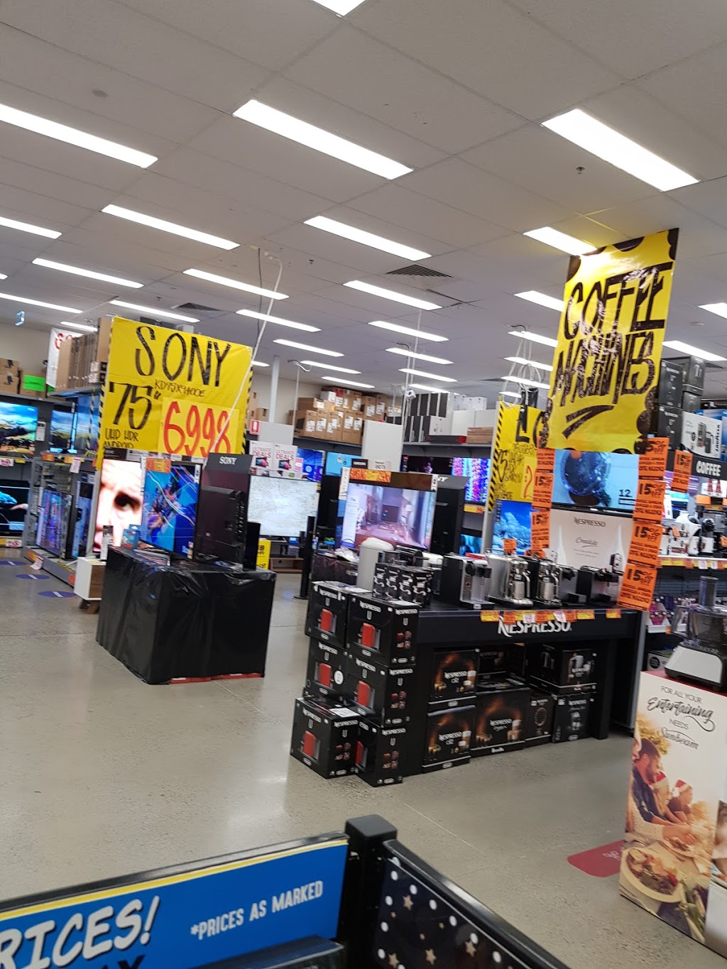 JB Hi-Fi | electronics store | Craigieburn Central Shopping Centre, Store E00-02/330 Craigieburn Rd, Craigieburn VIC 3064, Australia | 0383587100 OR +61 3 8358 7100