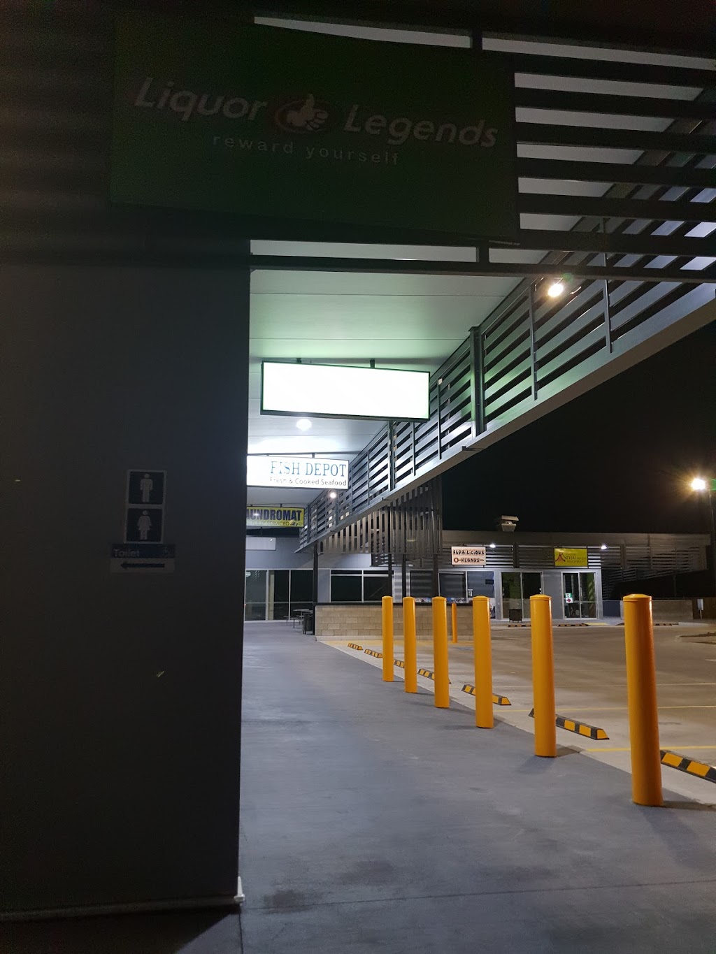 7-Eleven Pimpama Central | gas station | 1 Attenborough Rd, Pimpama QLD 4209, Australia | 1800247711 OR +61 1800 247 711