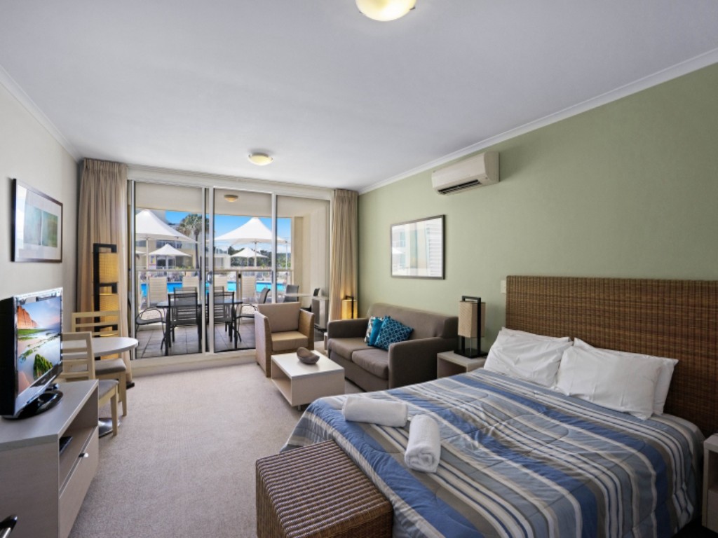 Ettalong Beach Luxury Ocean View Apartments | lodging | 1/17 Broken Bay Rd, Ettalong Beach NSW 2257, Australia | 0243351300 OR +61 2 4335 1300