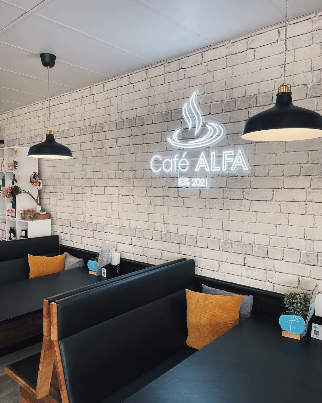 Café ALFA | Shop 7/13 Georgina Pl, Churchill VIC 3842, Australia | Phone: (03) 5122 2361