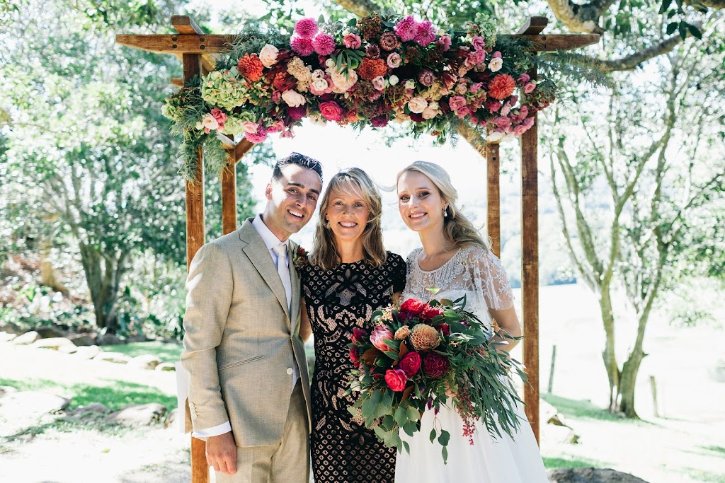 Byron Bay Wedding Celebrant Michelle Shannon | 2 Migaloo St, Skennars Head NSW 2478, Australia | Phone: 0412 649 313