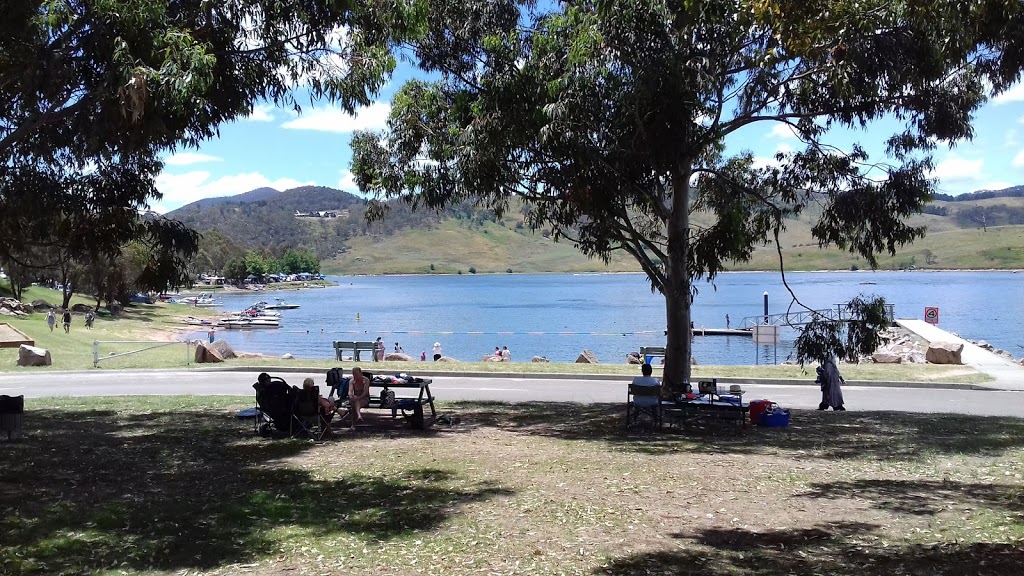 Lake Lyell Recreation Park | park | Magpie Hollow Rd, Lithgow NSW 2790, Australia | 0263556347 OR +61 2 6355 6347