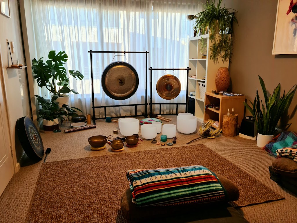 Sound Healing with Rachel Whiteman | 18 Odo St, North Beach WA 6020, Australia | Phone: 0415 186 462