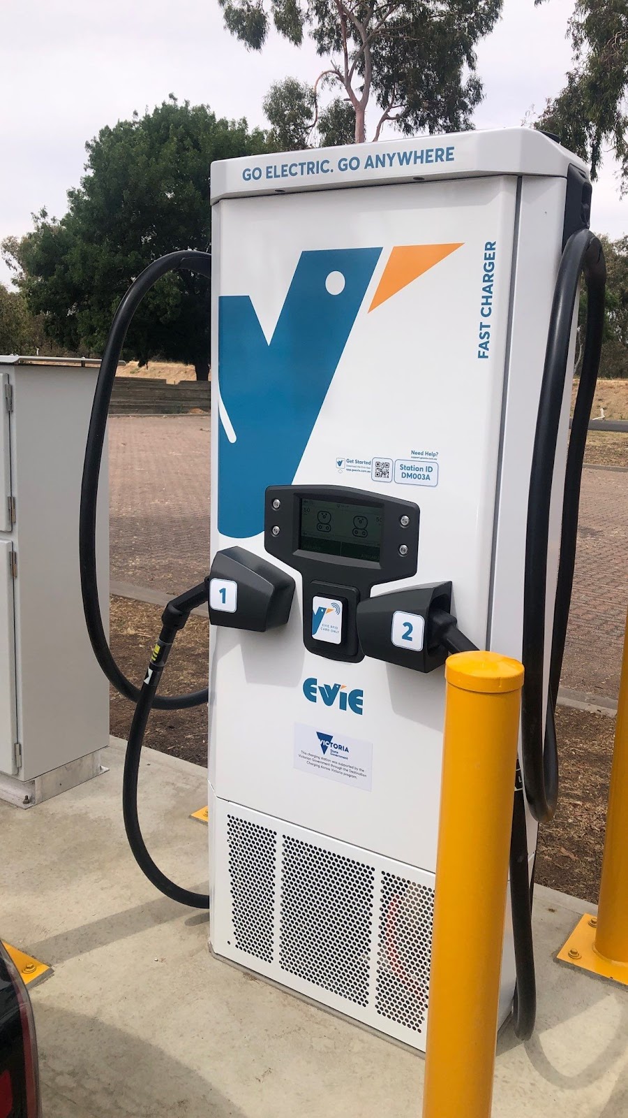 Evie Charging Station | 68A Woods St, Donald VIC 3480, Australia | Phone: 1300 463 843