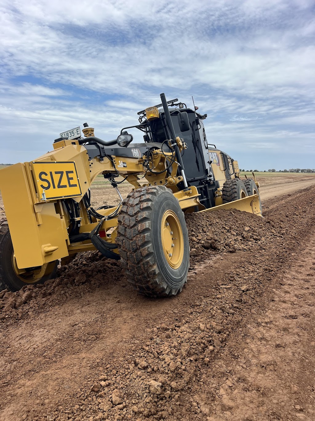 Riverina Grading Services PTY LTD | 14488 Riverina Hwy, Berrigan NSW 2712, Australia | Phone: 0429 920 850