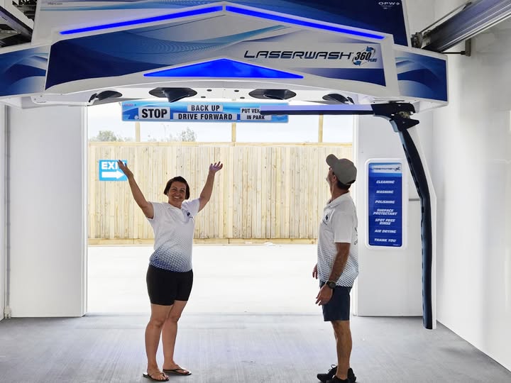 Carwash 44 | 6 Goshawk Ct, Caboolture QLD 4510, Australia | Phone: 0459 749 521