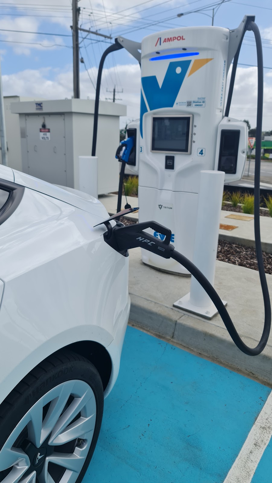 Evie Charging Station Ampol Dandenong CNR STUD RD AND Heatherton Rd 