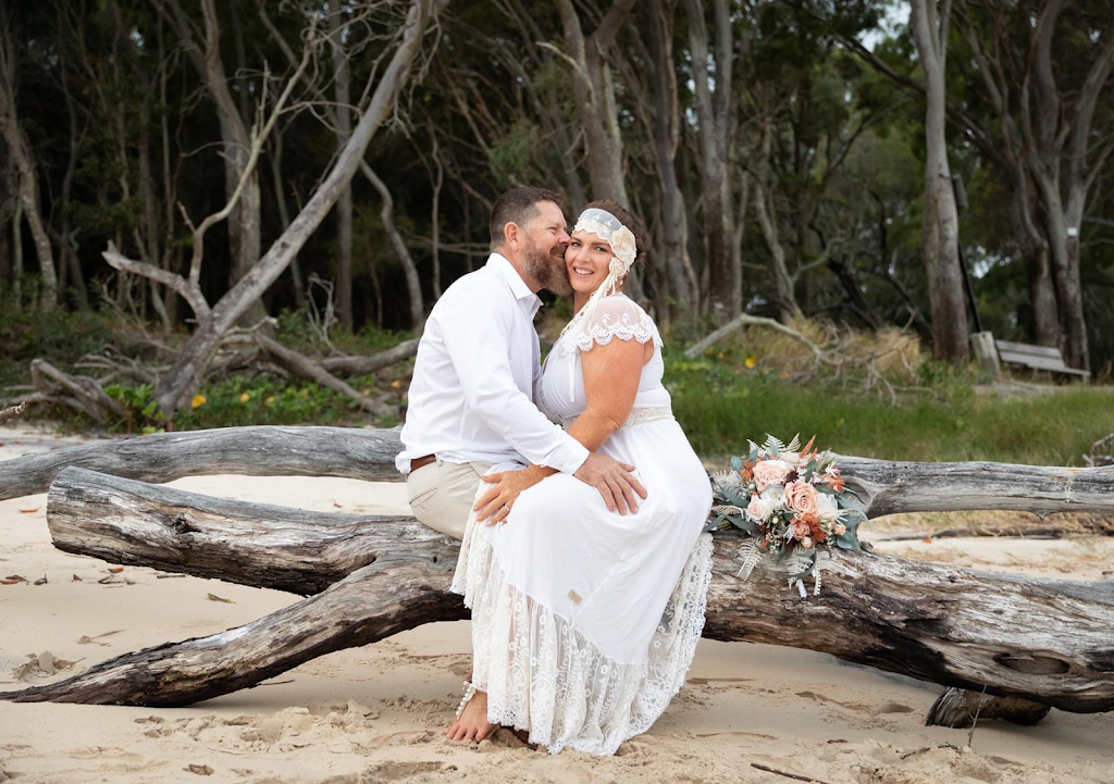 Rainbow Beach Wedding Photography |  | 14 Bombala Cres, Rainbow Beach QLD 4581, Australia | 0439780903 OR +61 439 780 903