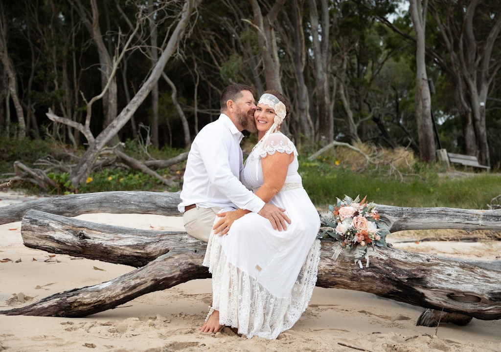 Rainbow Beach Wedding Photography | 14 Bombala Cres, Rainbow Beach QLD 4581, Australia | Phone: 0439 780 903