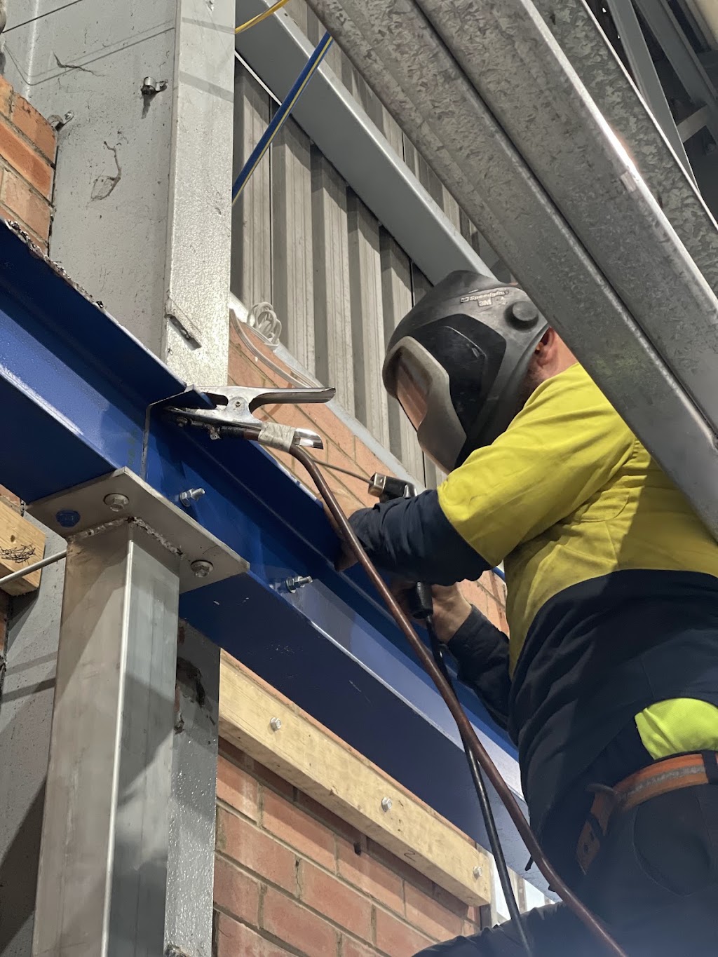 Welding-services-fabrication | 4 Louise Ave, Ingleburn NSW 2565, Australia | Phone: 0432 187 439