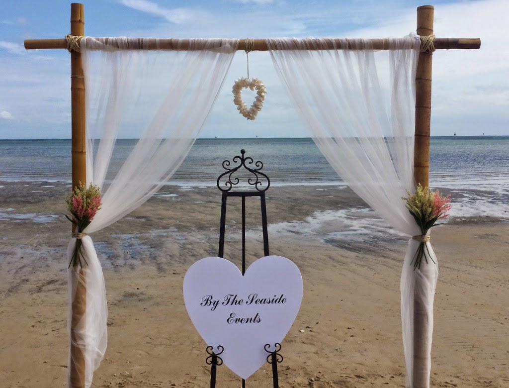 By The Seaside Events - Stradbroke Island Weddings and Events | 15 Bingle Rd, Dunwich QLD 4183, Australia | Phone: 0400 001 639