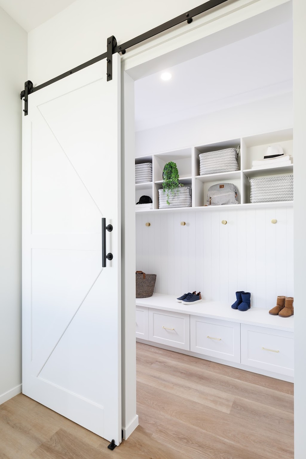 Arista Homes Display Home - Whiterock | 41 Foley Wy, White Rock QLD 4306, Australia | Phone: 0491 042 330