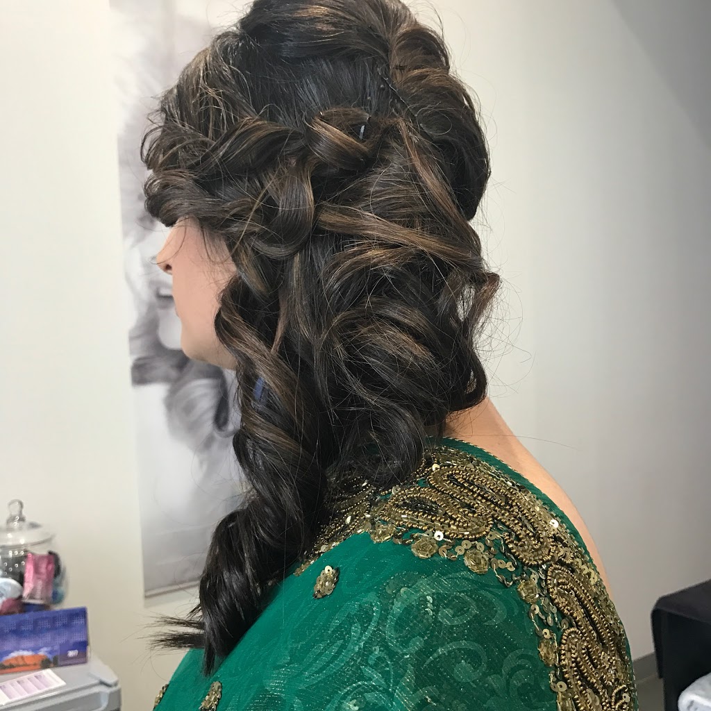 Mantra Hair Beauty & Laser | hair care | 1 Rochester Parade, Huntclub Village Shopping Centre, Cranbourne East VIC 3977, Australia | 0359967575 OR +61 3 5996 7575