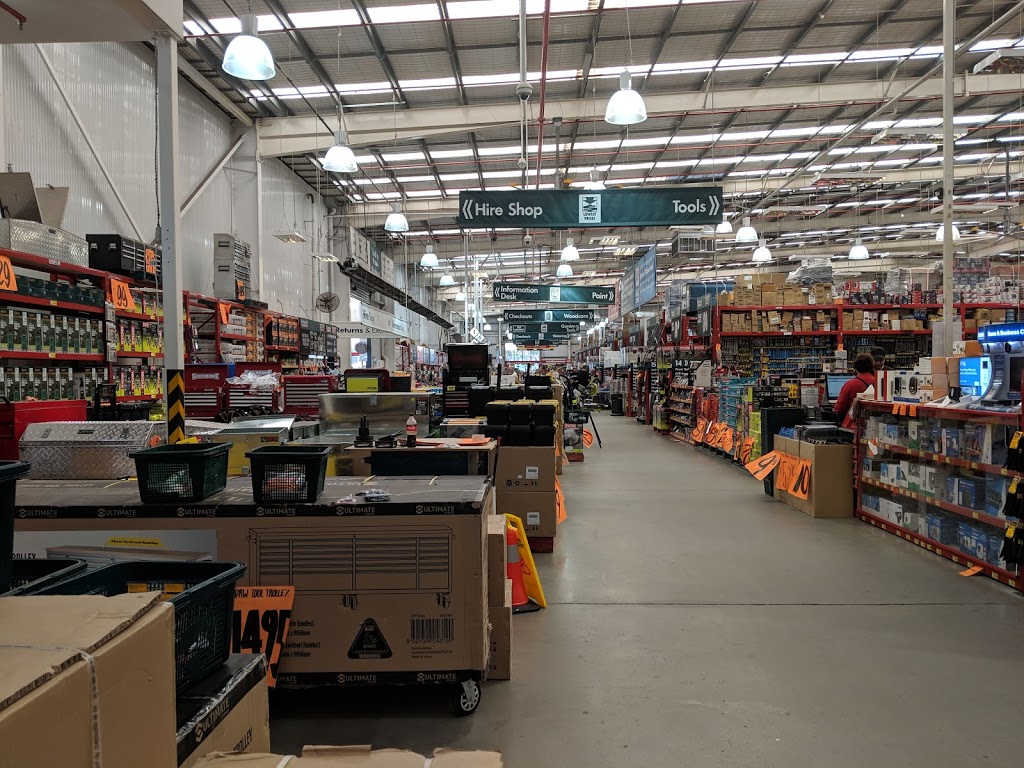 Bunnings Northland | 120 Chifley Dr & Corner, Murray Rd, Preston VIC 3072, Australia | Phone: (03) 9416 6000