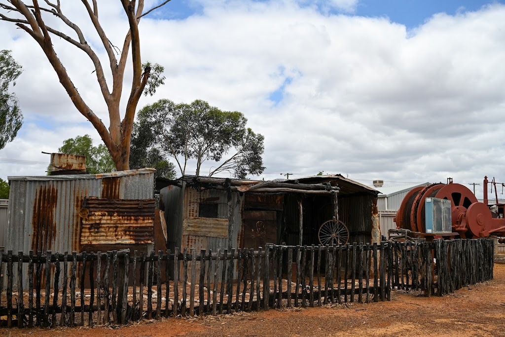 Jack Carins Shack | 58 Woodward St, Coolgardie WA 6429, Australia | Phone: 93216088