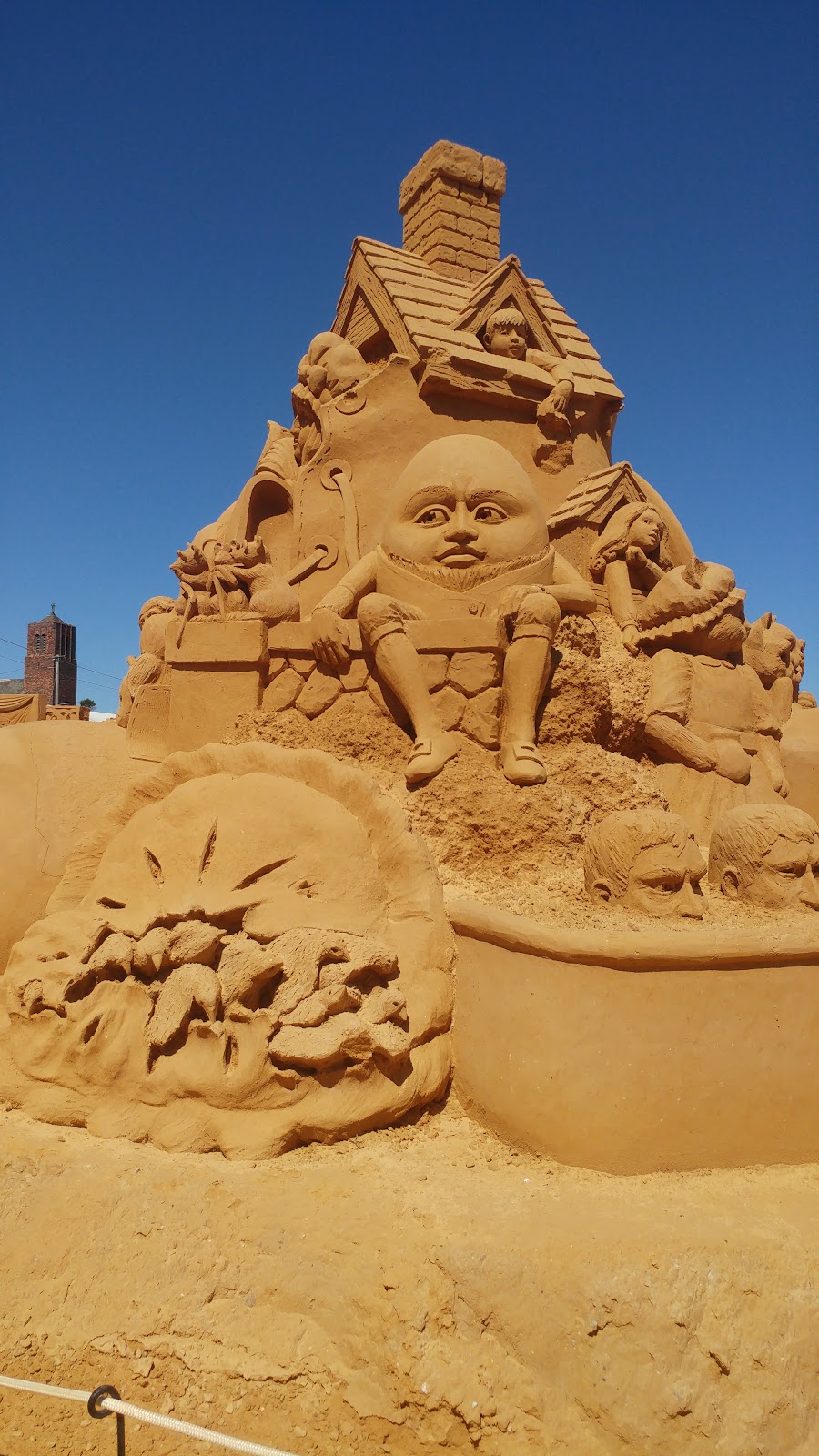 Sand Sculpting Australia |  | 695 Limestone Rd, Fingal VIC 3939, Australia | 0359886385 OR +61 3 5988 6385