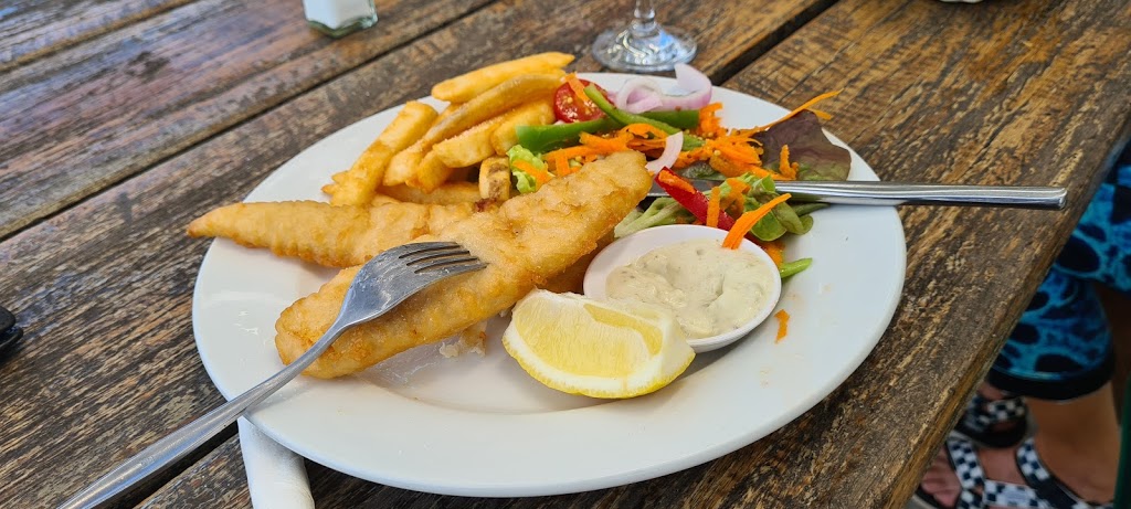 River View Tavern | 44 Rollands Plains Rd, Telegraph Point NSW 2441, Australia | Phone: (02) 6585 0212