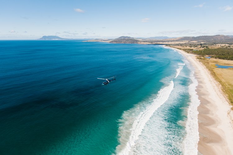 Tasmanian Air Tours | 109 Friendly Beaches Rd, Friendly Beaches TAS 7215, Australia | Phone: 0428 252 081