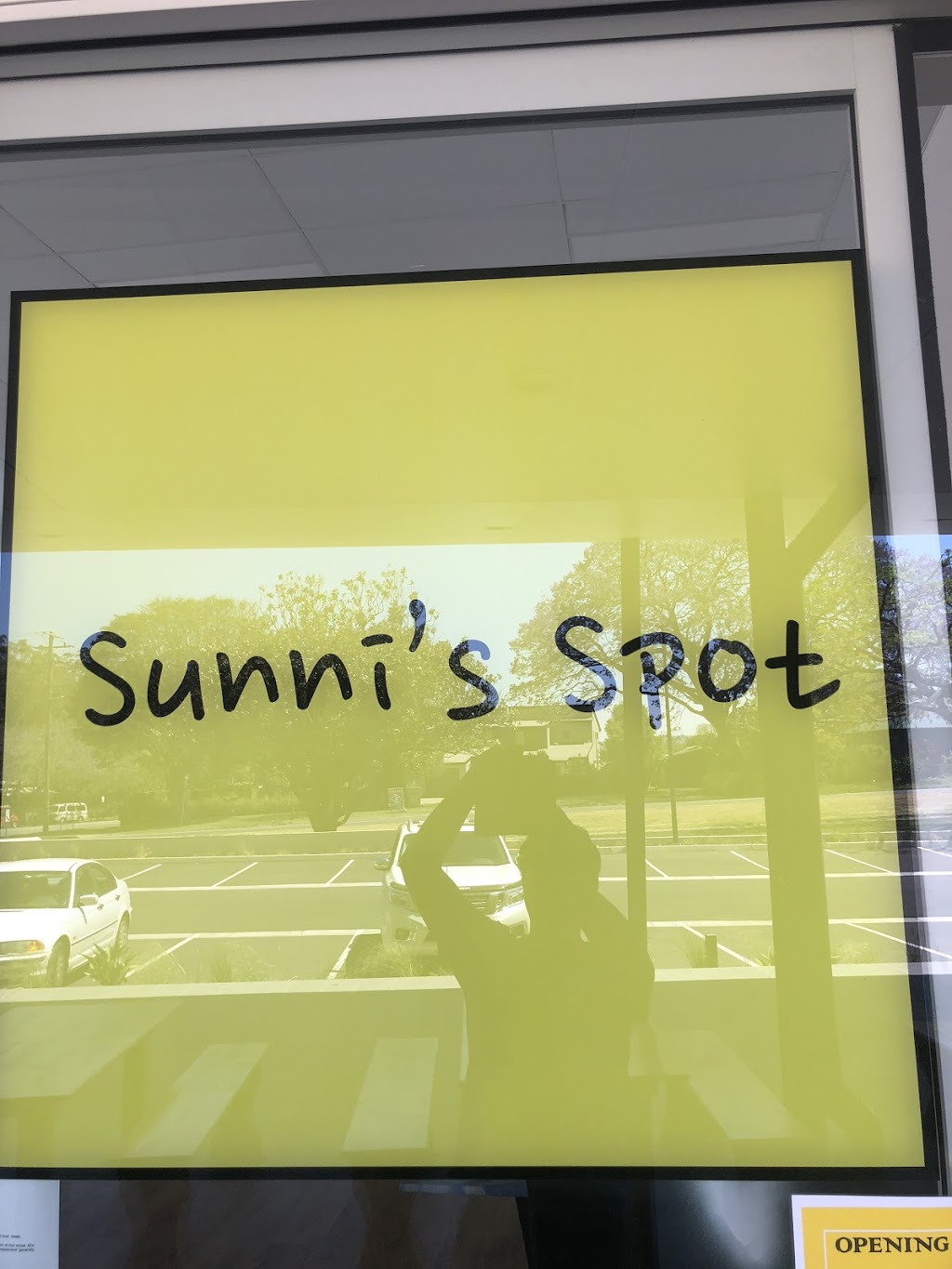 Sunny’s Spot | restaurant | 26 Simpson St, Beerwah QLD 4519, Australia | 0753187097 OR +61 7 5318 7097