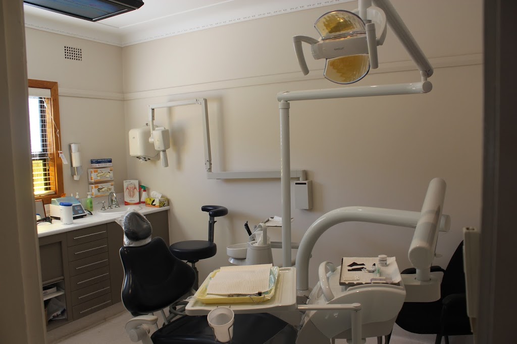 Thirroul Dental Care - Dr. Barry Joukhador | dentist | 21 Raymond Rd, Thirroul NSW 2515, Australia | 0242671880 OR +61 2 4267 1880