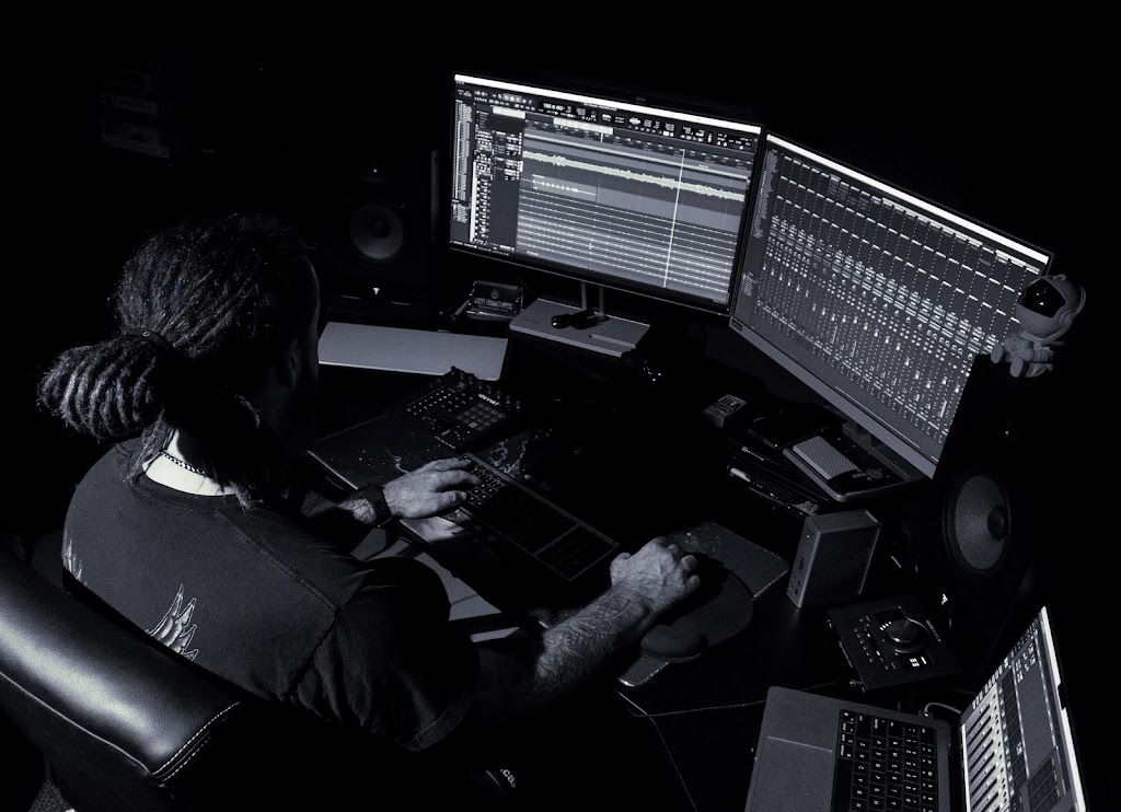 Elevenfold Music Studio | Maudsland QLD 4210, Australia | Phone: 0416 522 657