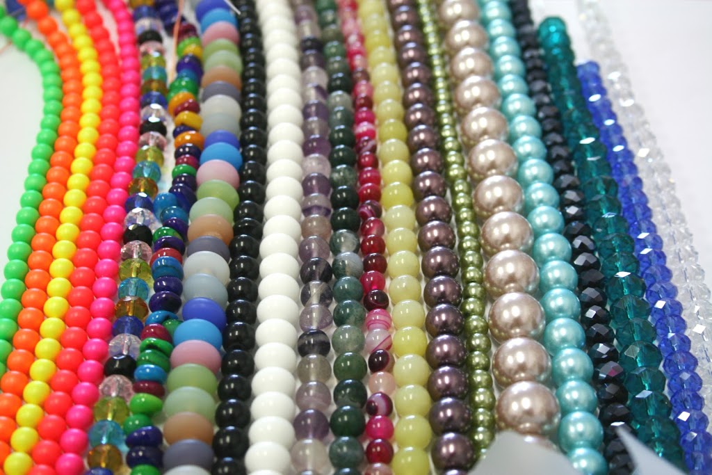 Bling Beads | 13 Mottistone Ct, Oakden SA 5086, Australia | Phone: 0427 657 088
