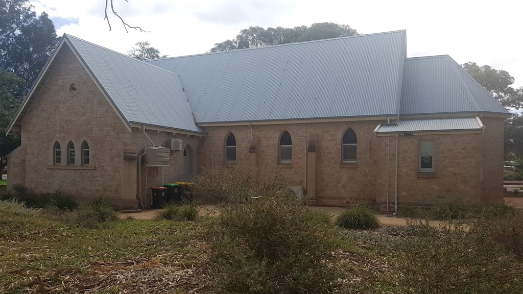 Saint Augustine of Hippo Anglican Church | church | James Ave, Renmark SA 5341, Australia | 0885863288 OR +61 8 8586 3288