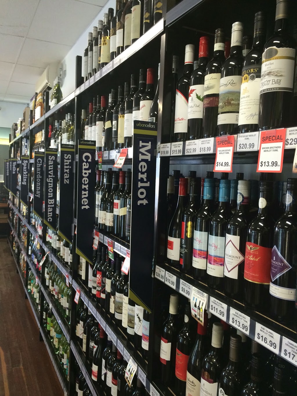 Urban Cellars at Aubrey Street 1/31 Aubrey St, Surfers