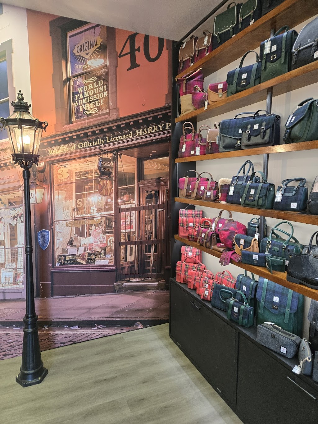 The Tweed Connection | 137 Main St, Rutherglen VIC 3685, Australia | Phone: 0457 607 528