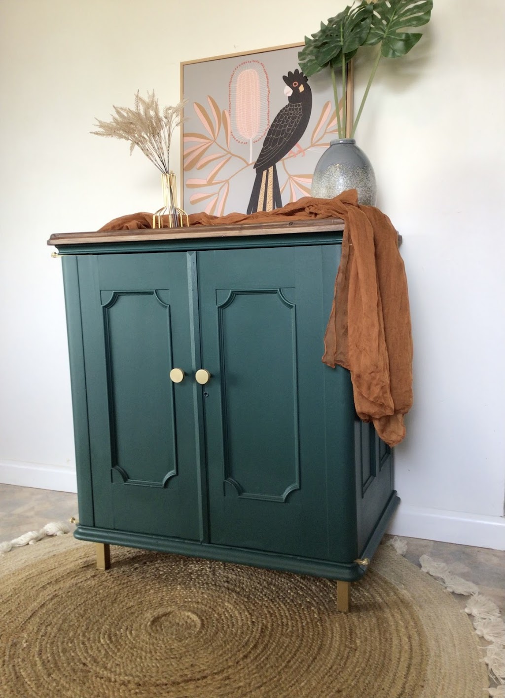 The OdD Chair Studio | 36 Market St, Lockington VIC 3563, Australia | Phone: 0422 358 560