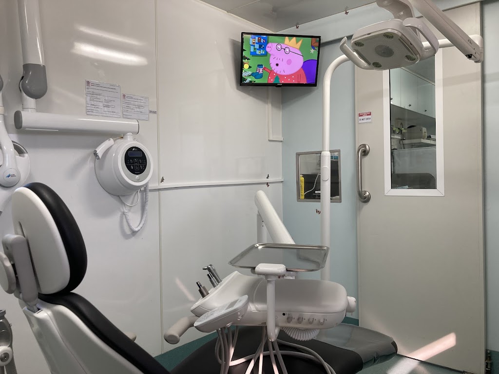 Hello My Dental | 2 Easton St, Emerald QLD 4720, Australia | Phone: 0480 761 994