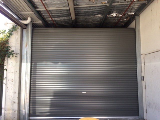 F & J Roller Doors | 2 Wedge-Tailed Ct, Strathtulloh VIC 3338, Australia | Phone: (03) 9746 7785