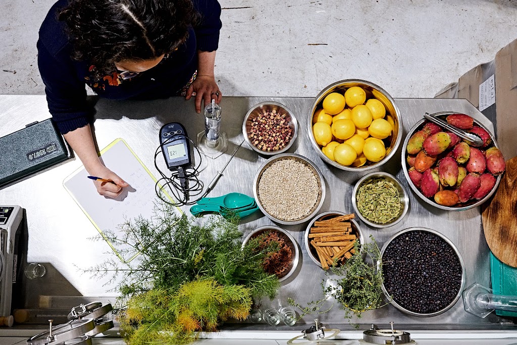 Imbue Distillery Door | Unit 2/12 Candlebark Ct, Research VIC 3095, Australia | Phone: 0432 154 827