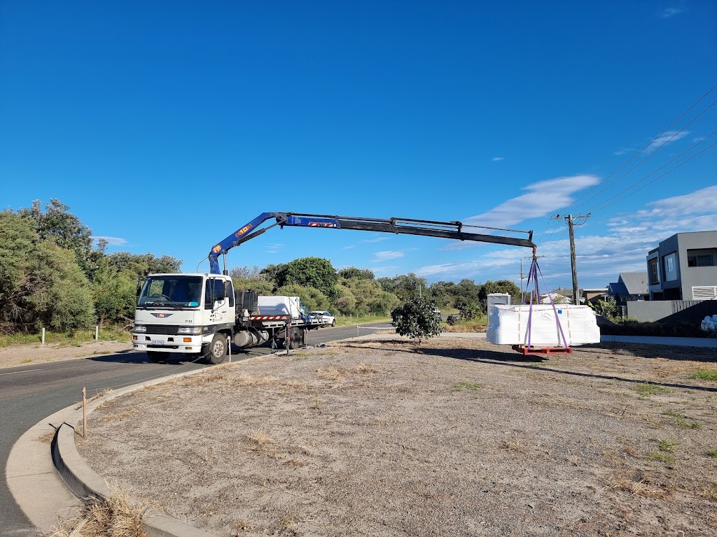 Gunning crane trucks | 233 Wyee Rd, Wyee NSW 2259, Australia | Phone: 0423 512 876