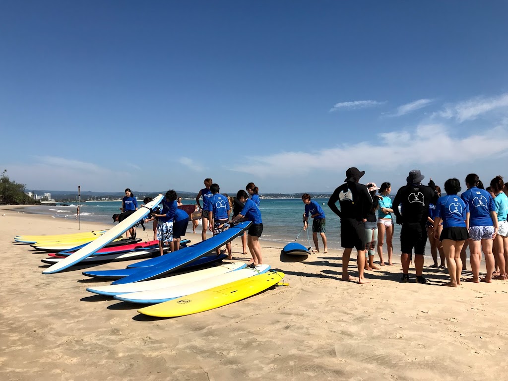 Coolangatta Learn to Surf | (opposite Rainbow Place Appartments on the beach side of Marine Parade), 4/154 Marine Parade, Coolangatta QLD 4225, Australia | Phone: 0417 191 629